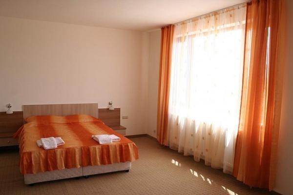 Hotel Akre Kavarna Kültér fotó
