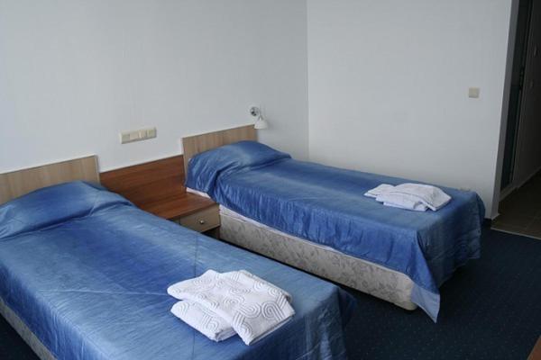 Hotel Akre Kavarna Kültér fotó