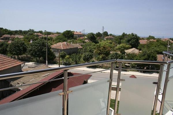 Hotel Akre Kavarna Kültér fotó