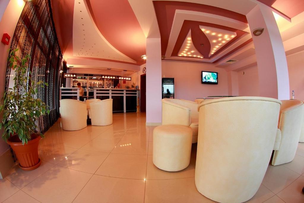Hotel Akre Kavarna Kültér fotó